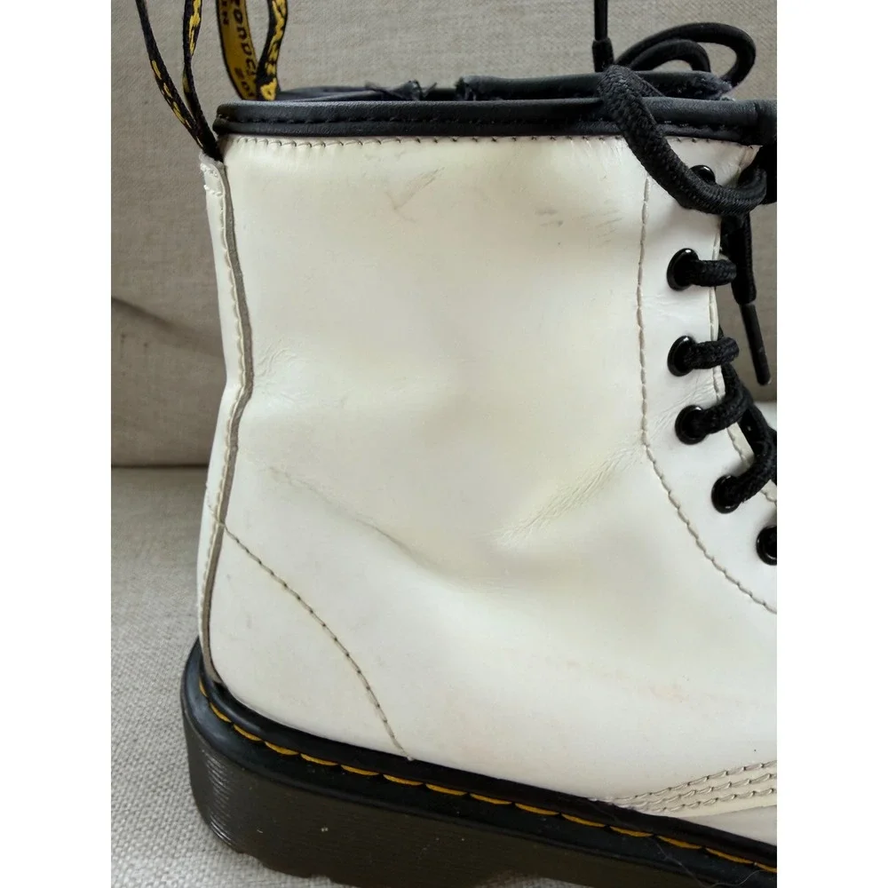 Dr. Martens 1460 J Boots Kids Size 4 US M 5 US L White Good Combat Zip Leather